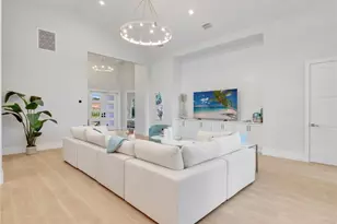 685 6th Ave, Marco Island, FL 34145 - Photo 4