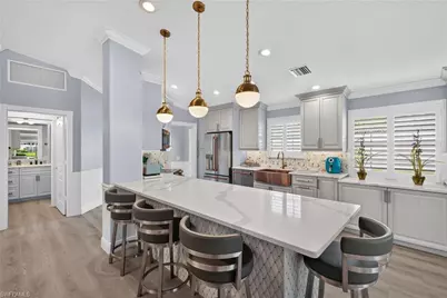 3123 Futuna Ln, Naples, FL 34119 - Photo 8