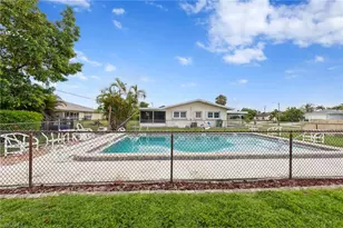 4706 SE 4th Pl, Cape Coral, FL 33904 - Photo 24