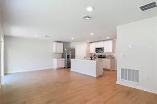 14168 Hemingway Oaks Trl, Fort Myers, FL 33905 - Photo 6