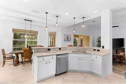 5005 Old Pond Dr, Naples, FL 34104 - Photo 14