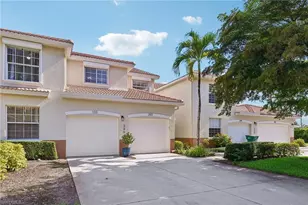 349 Dover Pl, Naples, FL 34104 - Photo 4