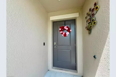 4104 NE 12th Ct, Cape Coral, FL 33909 - Photo 4