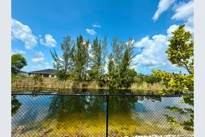 4104 NE 12th Ct, Cape Coral, FL 33909 - Photo 36