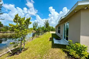 4104 NE 12th Ct, Cape Coral, FL 33909 - Photo 34