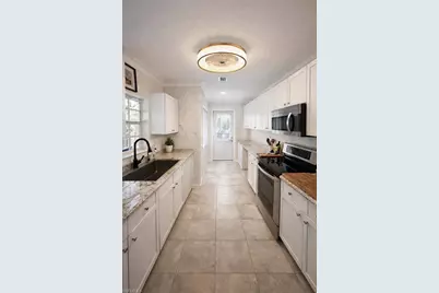 4121 8th Ave SE, Naples, FL 34117 - Photo 10