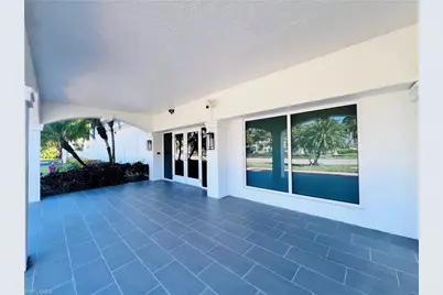 1200 Gulf Shore Blvd N #404, Naples, FL 34102 - Photo 2