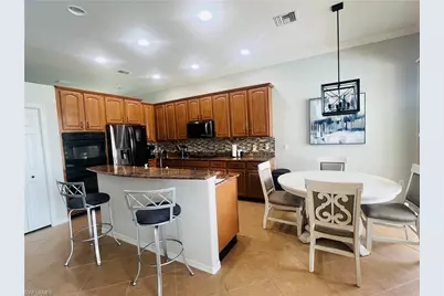 14265 Manchester Dr, Naples, FL 34114 - Photo 8