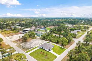 1010 Jaguar Blvd, Lehigh Acres, FL 33974 - Photo 16