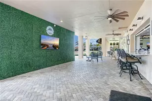 5693 Heron Ln, Naples, FL 34110 - Photo 32