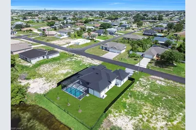 1209 NE 15th Ter, Cape Coral, FL 33909 - Photo 6