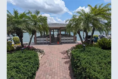 3400 Gulf Shore Blvd N #M6, Naples, FL 34103 - Photo 16