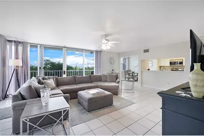 5550 Heron Point Dr #304, Naples, FL 34108 - Photo 2