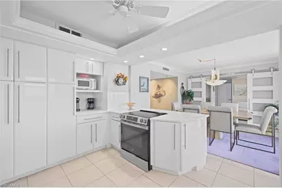 10691 Gulf Shore Dr #1102, Naples, FL 34108 - Photo 16