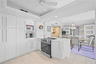 10691 Gulf Shore Dr, Naples, FL 34108 - Photo 16