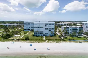 1285 Gulf Shore Blvd N, Naples, FL 34102 - Photo 32