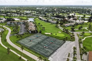 379 Palm Dr, Naples, FL 34112 - Photo 22