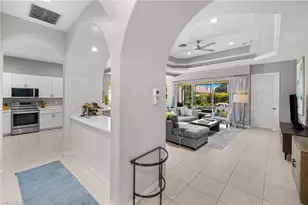 4208 Hampton Ln, Naples, FL 34119 - Photo 10