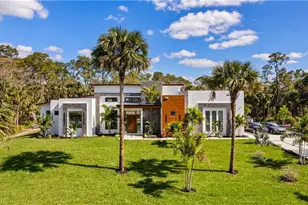 390 3rd St NW, Naples, FL 34120 - Photo 1
