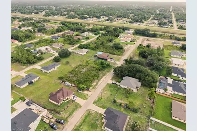 3410 19th St W, Lehigh Acres, FL 33971 - Photo 8