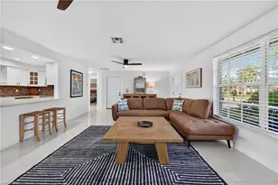 27228 Gasparilla Dr, Bonita Springs, FL 34135 - Photo 10