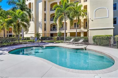 15121 Laguna Dr #102, Fort Myers, FL 33908 - Photo 4