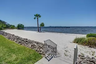 15121 Laguna Dr, Fort Myers, FL 33908 - Photo 44