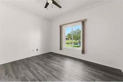 223 Stanhope Cir, Naples, FL 34104 - Photo 18
