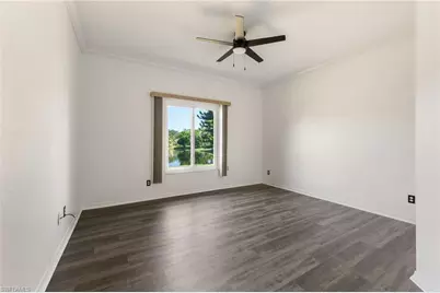 223 Stanhope Cir, Naples, FL 34104 - Photo 16