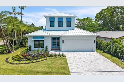 1009 29th Ave N, Naples, FL 34103 - Photo 1