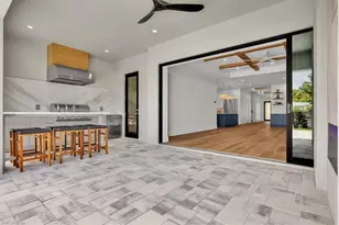 1009 29th Ave N, Naples, FL 34103 - Photo 42