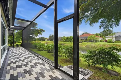 10240 Avonleigh Dr, Bonita Springs, FL 34135 - Photo 26