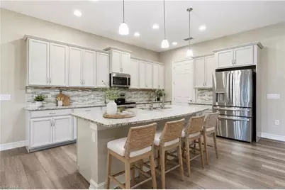 10240 Avonleigh Dr, Bonita Springs, FL 34135 - Photo 4
