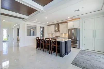 9250 Shadow Oak Ln, Naples, FL 34120 - Photo 10