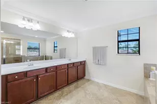 9250 Shadow Oak Ln, Naples, FL 34120 - Photo 24