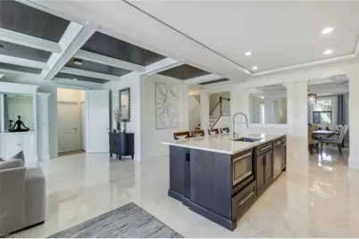 9250 Shadow Oak Ln, Naples, FL 34120 - Photo 6