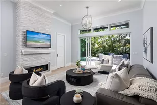 2036 Laguna Way, Naples, FL 34109 - Photo 10