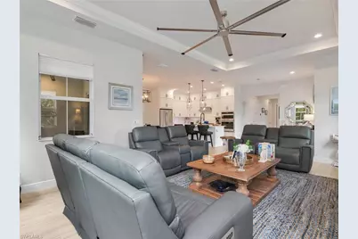8958 Saint Lucia Dr, Naples, FL 34114 - Photo 14