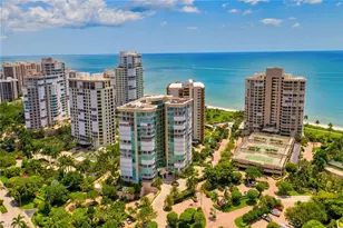 4255 Gulf Shore Blvd N, Naples, FL 34103 - Photo 18