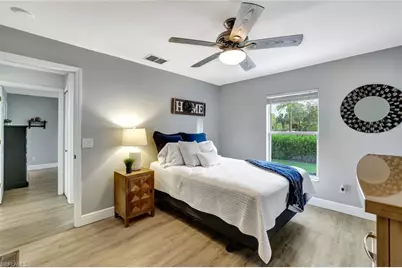 231 16th St NE, Naples, FL 34120 - Photo 22