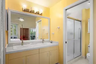 5550 Heron Point Dr, Naples, FL 34108 - Photo 10