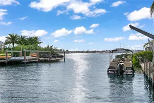 1360 Chesapeake Ave, Naples, FL 34102 - Photo 6