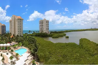 60 Seagate Dr #604, Naples, FL 34103 - Photo 4