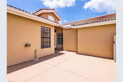 12673 Glen Hollow Dr, Bonita Springs, FL 34135 - Photo 6