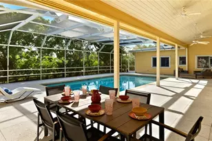 586 Yucca Rd, Naples, FL 34102 - Photo 22
