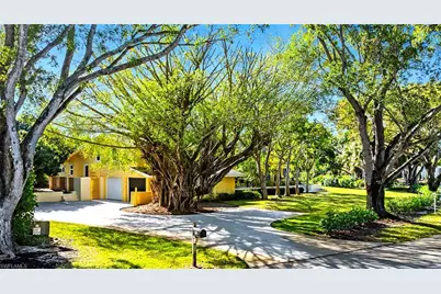 586 Yucca Rd, Naples, FL 34102 - Photo 26
