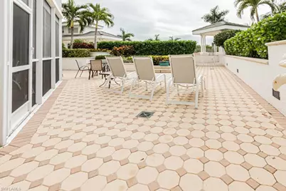 300 Dunes Blvd #105, Naples, FL 34110 - Photo 22