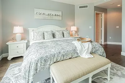 300 Dunes Blvd #105, Naples, FL 34110 - Photo 8