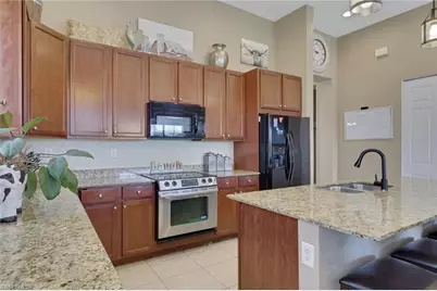 5386 Ferrari Ave, Immokalee, FL 34142 - Photo 6