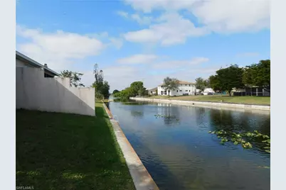 619 SE 7th St, Cape Coral, FL 33990 - Photo 20